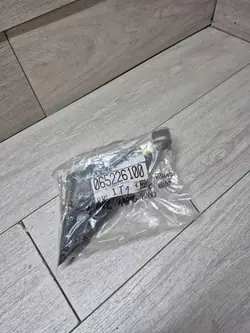 Soporte Espejo Izquierdo Ferrari 360 OEM 65226100