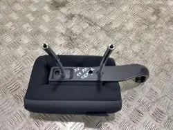 Subaru XV takaistuimenpää OEM FBZ17194 - Käytetty