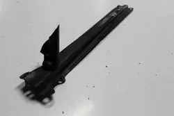 Nissan OE 62240EQ000 Kühlerträger