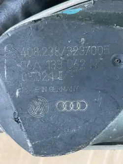 Corps de papillon Audi A3 8L Golf IV 1.6B