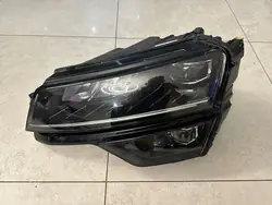 Phare avant gauche Full LED Skoda Karoq