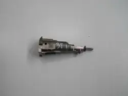 Inserción cerradura puerta Skoda Superb II OEM 3T0837167C