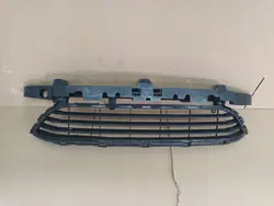 Griglia anteriore RENAULT EXPRESS II centrale anteriore + trave 2021 ->