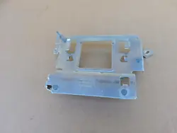 Soporte de caja Mercedes A1775457800 usado