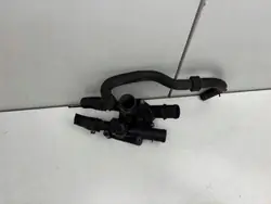 Skoda OE Thermostatgehäuse OEM 06A121513 Gebraucht