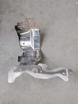 Turbolämmönsuoja OEM 144507367R Renault Clio V:lle