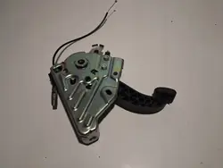 Levier de frein à main pied Mercedes W212 A2044201584