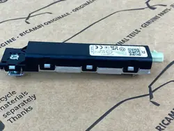 OEM 571035577T Antennförstärkare för VW Touran III