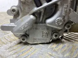Pompe à huile Nissan OEM 2821800600 - Pièce d'occasion