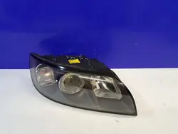 Oikea Etuheijastinlamppu Volvo S40 2004- OE 31335246
