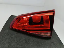 Volkswagen Golf VII 7 HB 12 - Lámpara trasera derecha del maletero
