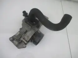 MINI ONE F56 F55 Moottorin Kiinnike Vesipumppu B38