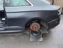 Audi A5 2018 takavasemman puolen lokasuoja OEM 284379