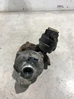 Turbocharger AUDI A4 (8K2, B8) 03L145701D 2.0L Diesel 100kW 2010