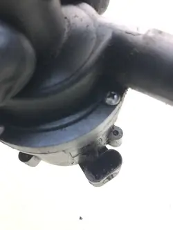 Pompe à eau Volkswagen Touran II 2014 706740120