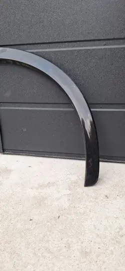 Audi Q3 8U Etu oikea lokasuoja OEM 8U0853718B