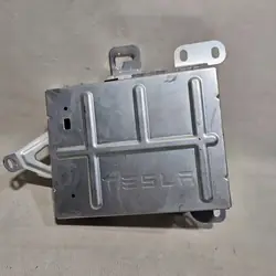Tesla Model S Plaid Ljudförstärkare OEM 153726420E