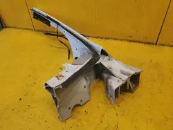 Tesla Model S Etu Vasen Katopilari - OEM Osa