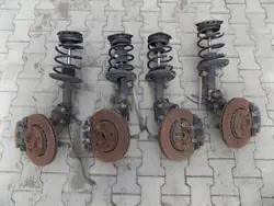 Snodi anteriori sinistro e destro Renault Megane III Scenic III