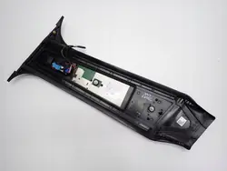 OEM 1516255-00-E Garniture Pilier Portière Gauche Tesla Y