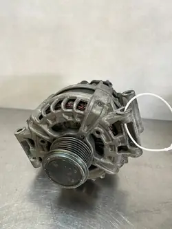 Vaihtovirtageneraattori VW Audi 06K903026L 140A