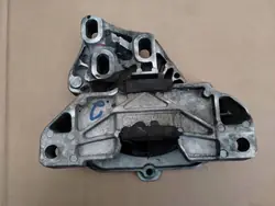Soporte de caja Mercedes A1772403500 - Usado