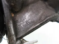 Öljynsuodattimen Pohja OEM 074115417N VW Transporter T4:lle