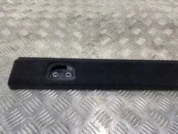 Alfa Romeo Stelvio 2.0T 21r Moldura porta-malas esquerda traseira OEM 1561291020