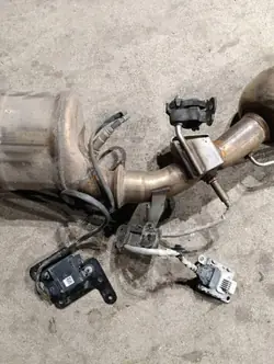 Catalyseur Toyota Yaris P21 OEM 9841851780