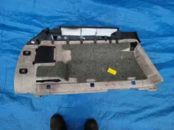 Opel Astra H Para-lama traseiro direito OEM 13150415