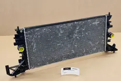 Radiateur d'eau Opel OEM 13453906 pour Astra K