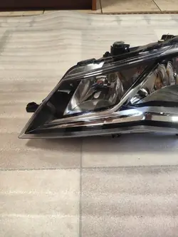 Phare Gauche SEAT Leon III 2013-2019 OEM 5F1941005B