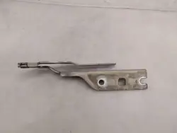 Dobradiça esquerda capô OEM 5G0823301B VW Golf V