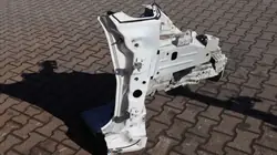 Fiat 500L oikea etulokasuoja OEM 117333094