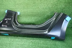 OEM 1684196380 Saia lateral esquerda para Opel Astra L VI
