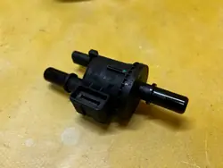 Kraftstoffdampfsensor OEM 149305385R für Renault