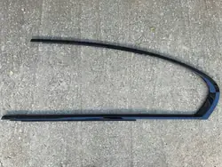 Cadre vitre portière arrière gauche BMW G11 OEM 7397863