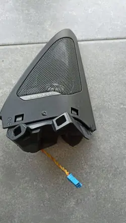 BMW OEM 7488656 Harman Kardon Luidsprekerbehuizing Rechts