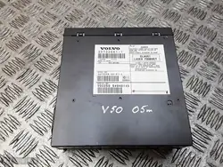 Käytetty Volvo CD-vaihtaja OEM 307326611 V50