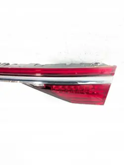 Luz de matrícula Audi A8 S8 D5 2019 OEM 4N0945095H