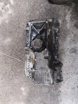 Carter d'huile BMW X3 E83 2.0D 177K OEM 7803072