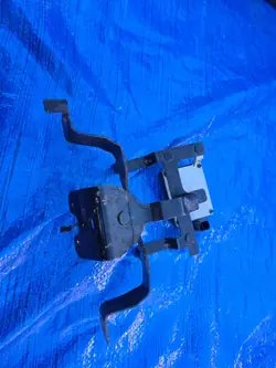 Nissan OE 28438-5FA2A Frontradarsensor Gebraucht
