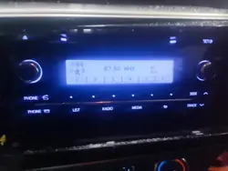 Toyota Corolla E18 CD-radio OEM 86120-02F80