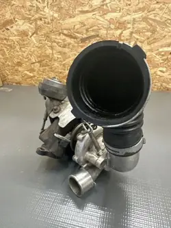 Turbo OEM 1720126030 pour Toyota RAV4 - Occasion