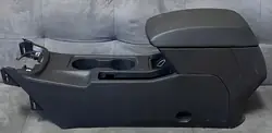 Keskikäytävän käsinoja SEAT Leon III 2013-2020 OEM 5F0863243