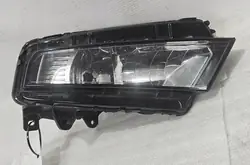 Farol de Neblina Direito Seat Leon III Lift / Ateca