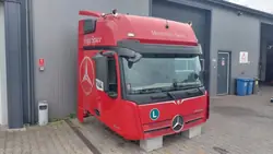 Mercedes Actros MP4 Giga Space Kabine OEM A0006000101