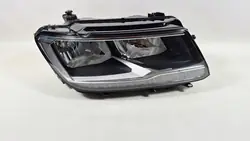VW TIGUAN II ALLSPACE Farol Direito com LED 5NN941006