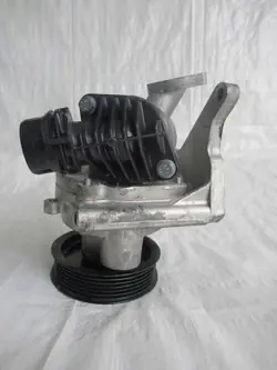 Opel Vattenpump 55496778