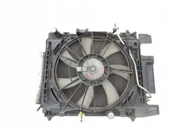 MF422750-04928 Jäähdytinpuhallin Toyota Yarisille